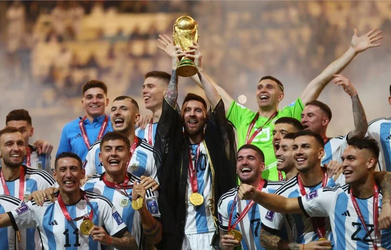 Đương kim vô địch Argentina đã có vé dự World Cup