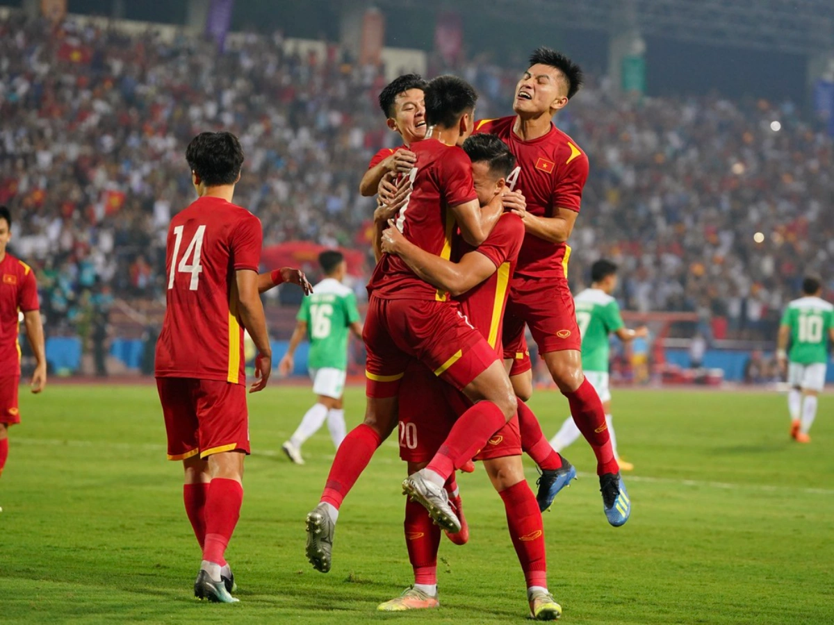 Việt Nam gặp khó khăn ở vòng loại Asian Cup