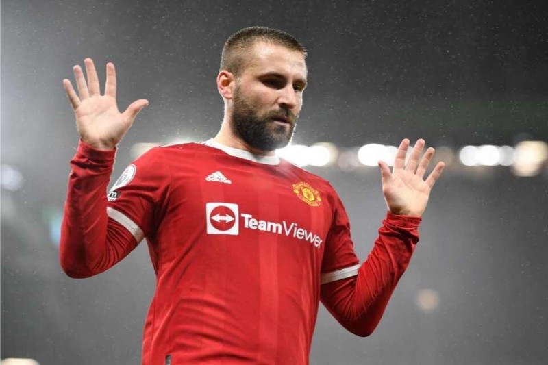 Shaw xem xét rời Man Utd
