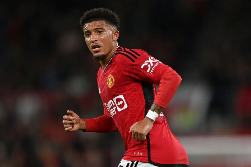 Sancho sắp cập bến Juventus