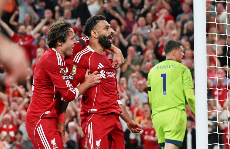 Liverpool thắng nghẹt thở trên sân nhà