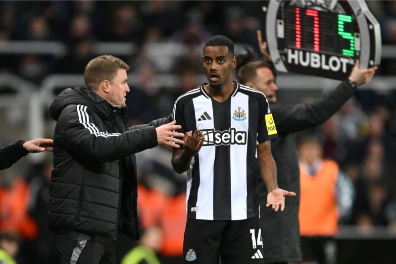 Newcastle có thể bị PIF bỏ rơi