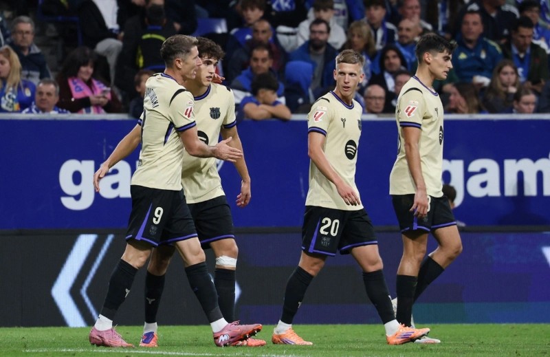 Barca có 3 điểm từ Oviedo