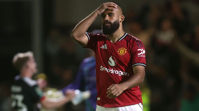 MU không muốn đá lại trận vòng 2 Carabao Cup