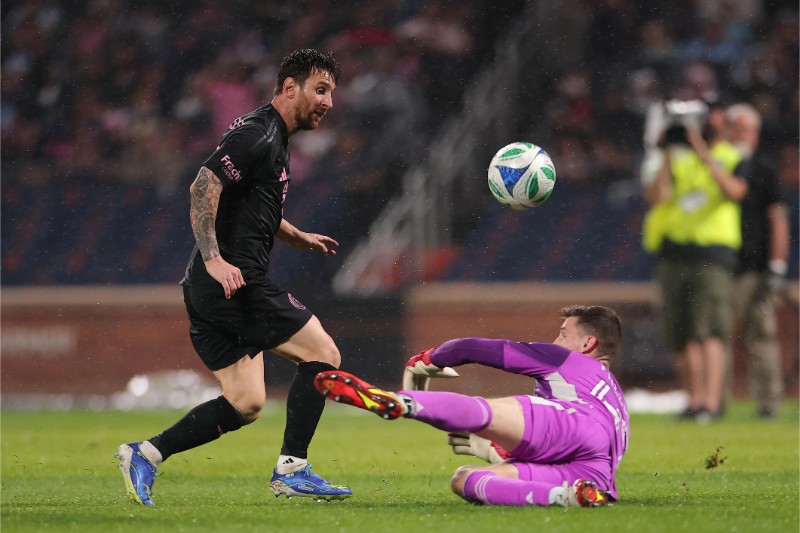 Messi giúp Inter Miami giành chiến thắng