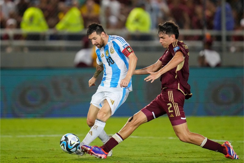 Messi tỏa sáng trong màu áo ĐTQG