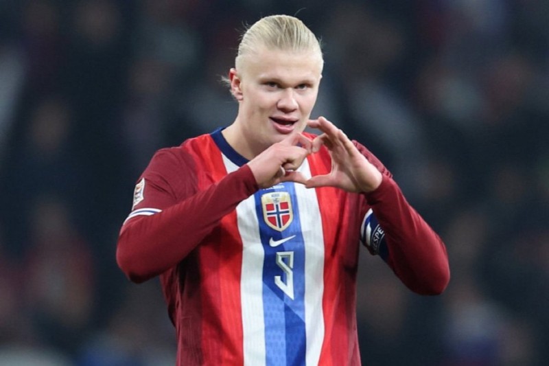 Erling Haaland lập hat-trick cho Na Uy